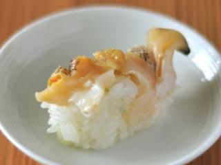 にぎり寿司（つぶ貝）