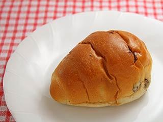 ぶどうパン（ロールパン）