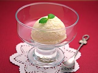 アイスクリーム（バニラ・高脂肪）