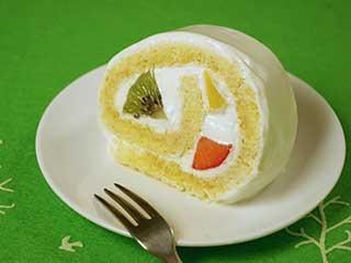 フルーツロールケーキ