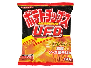 コイケヤ　ポテトチップス　日清焼そばＵ．Ｆ．Ｏ．　濃厚ソース焼そば味　袋５８ｇ