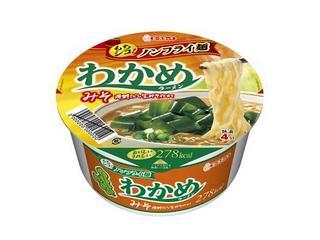 エースコック　ノンフライわかめラーメン　みそ　カップ９３ｇ